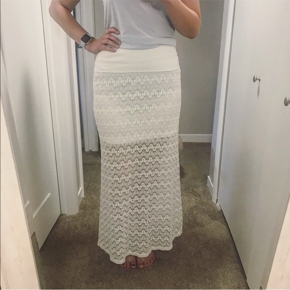 Vanity Dresses & Skirts - Vanity white lace maxi skirt size medium
